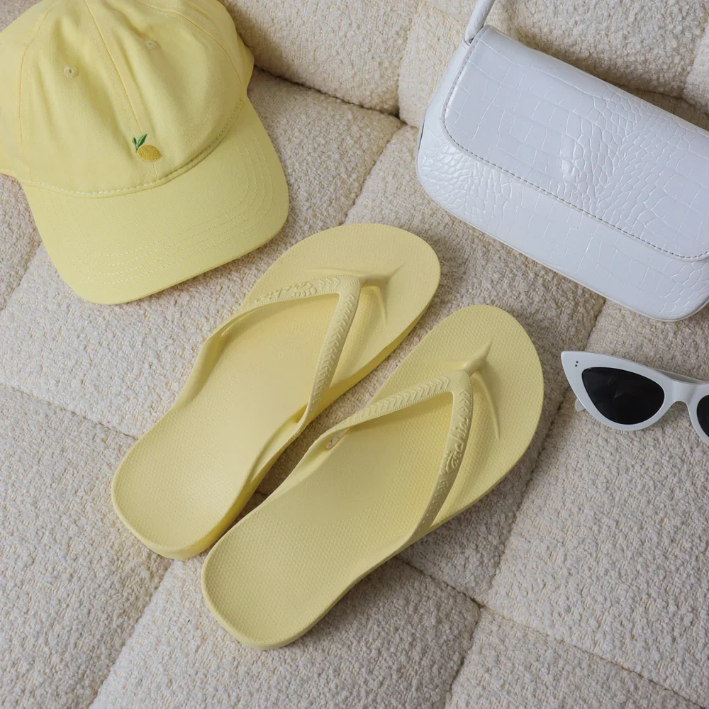 ARCHIES W FLIP FLOPS - YELLOW - Image 4
