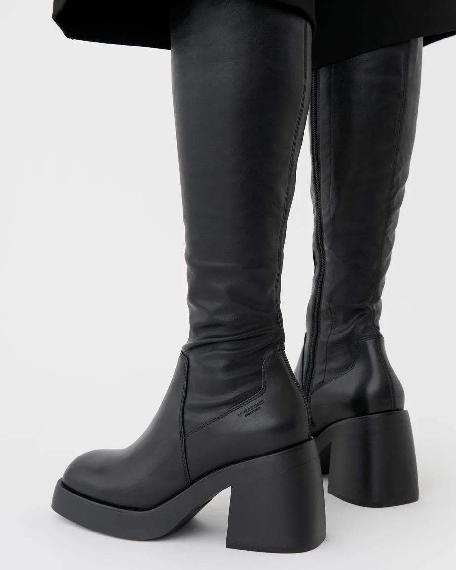 VAGABOND BROOKE TALL STRETCH BLACK - Image 2