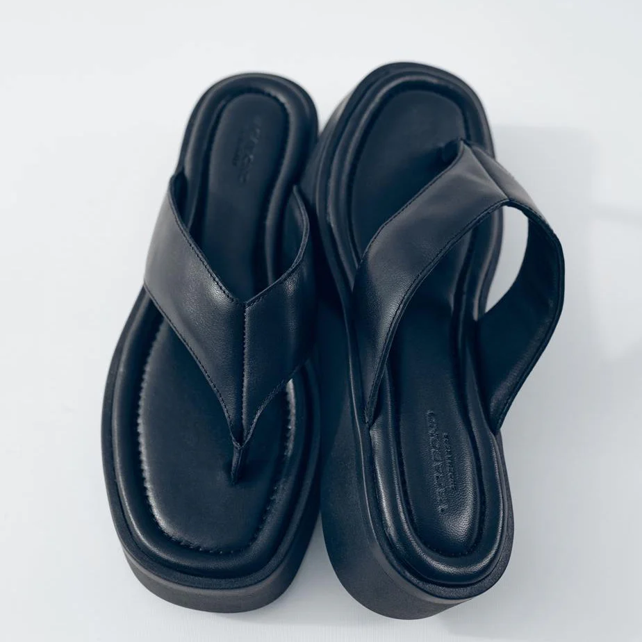 VAGABOND DANYA-THONG BLACK - Image 2
