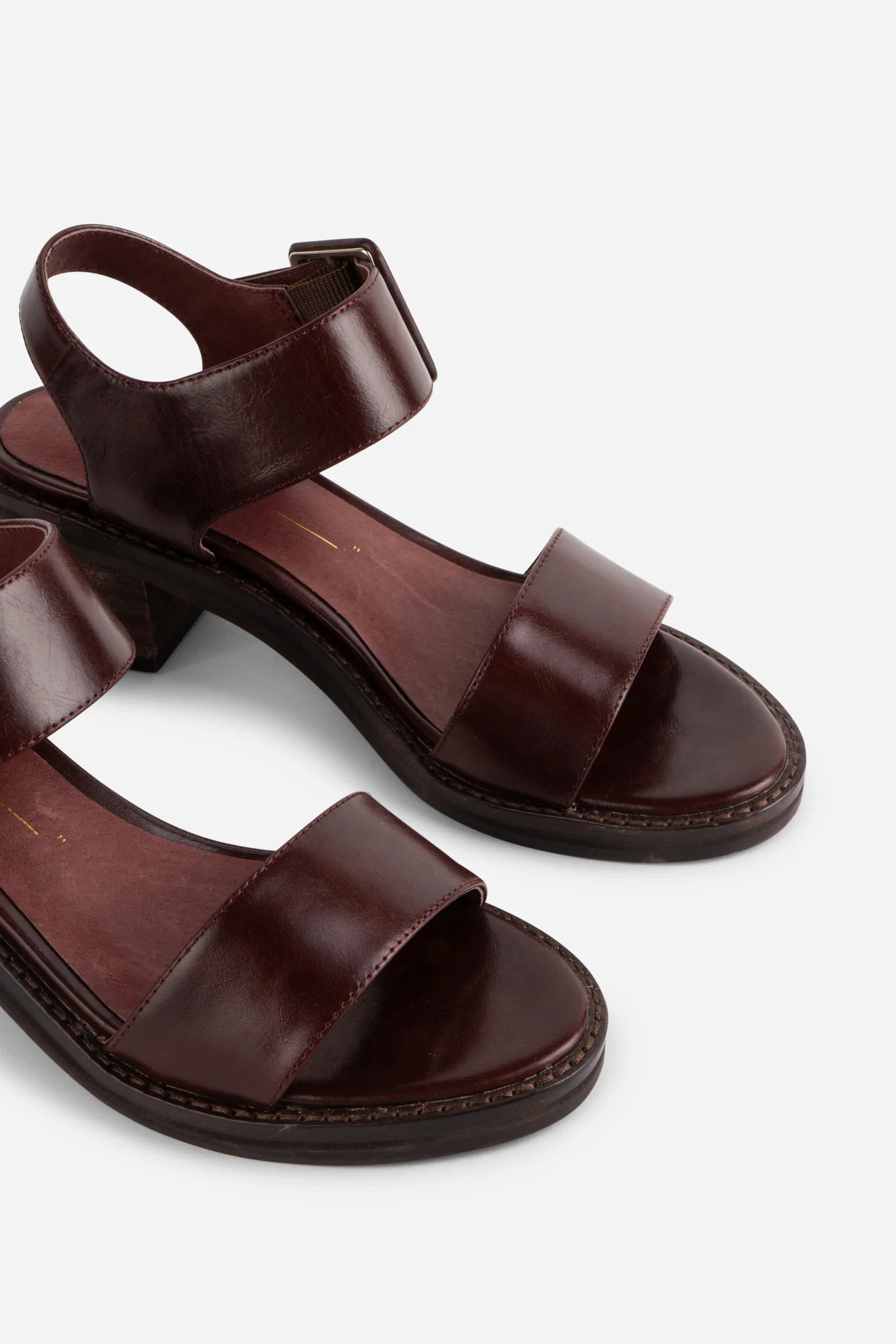 INTENTIONALLY BLANK MAZZY SANDALS - Image 10