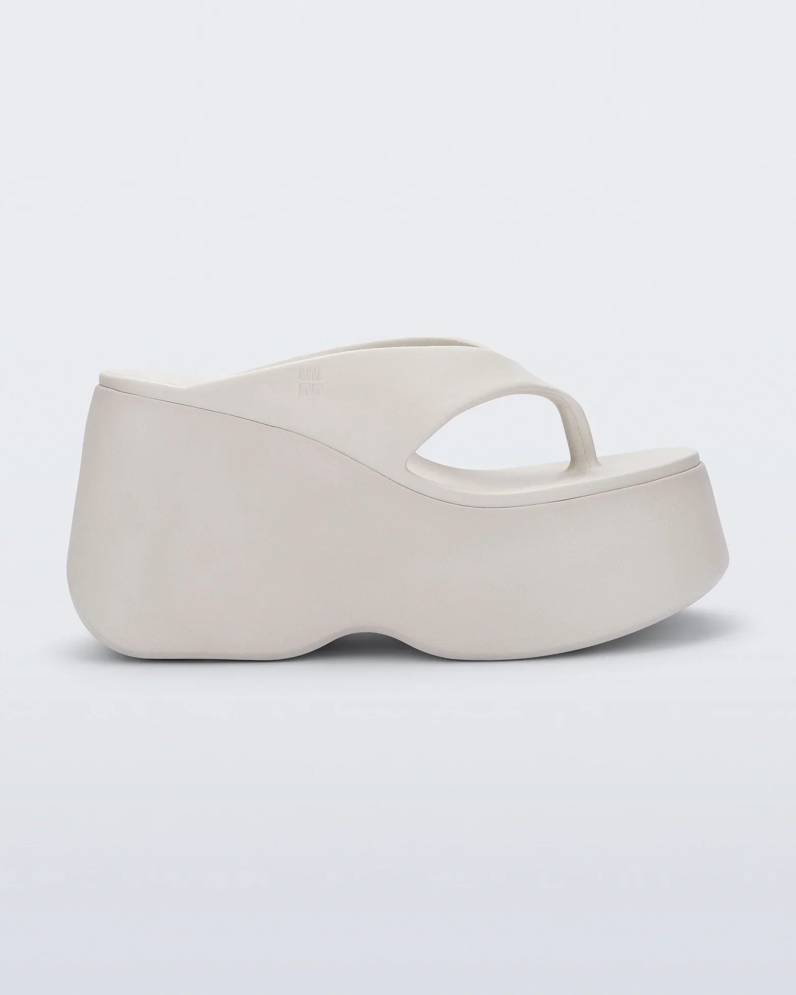 MELISSA FREE THONG WEDGE - Image 17