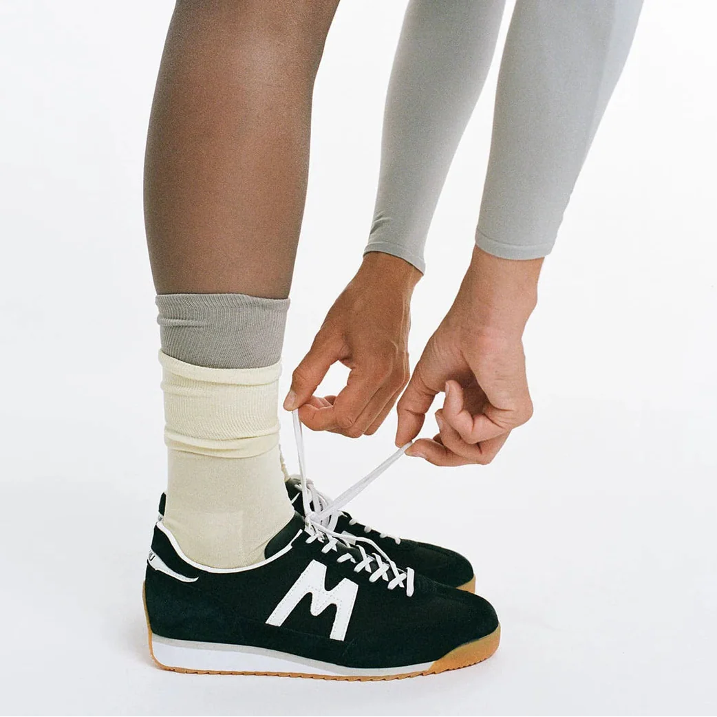 KAHRU MESTARI W-BLACK/WHITE