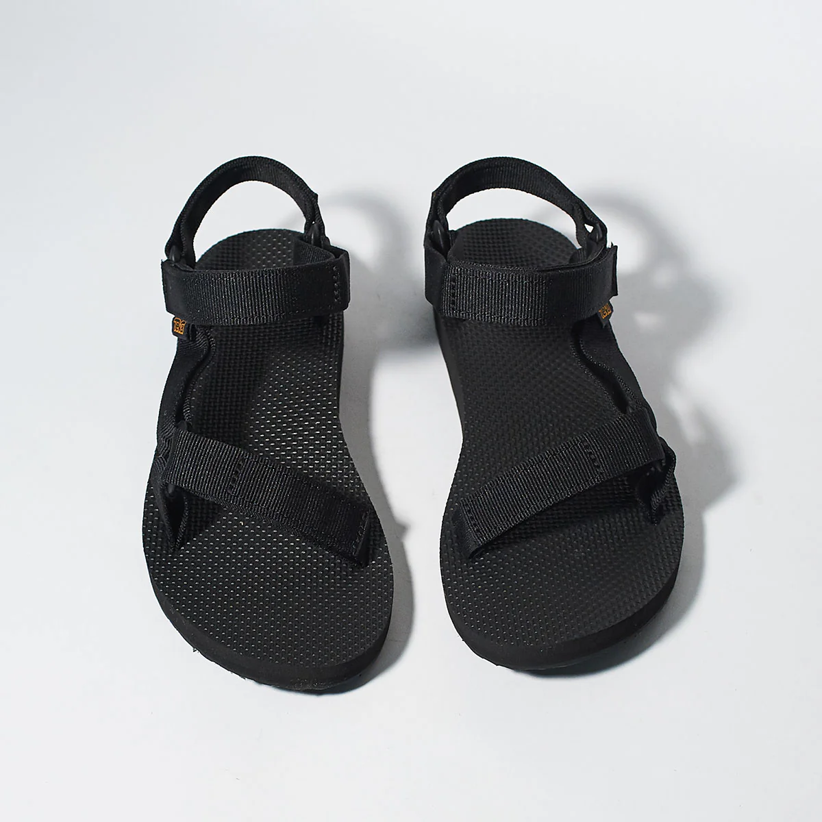 TEVA OG UNIVERSAL WOMEN - BLK - Image 5