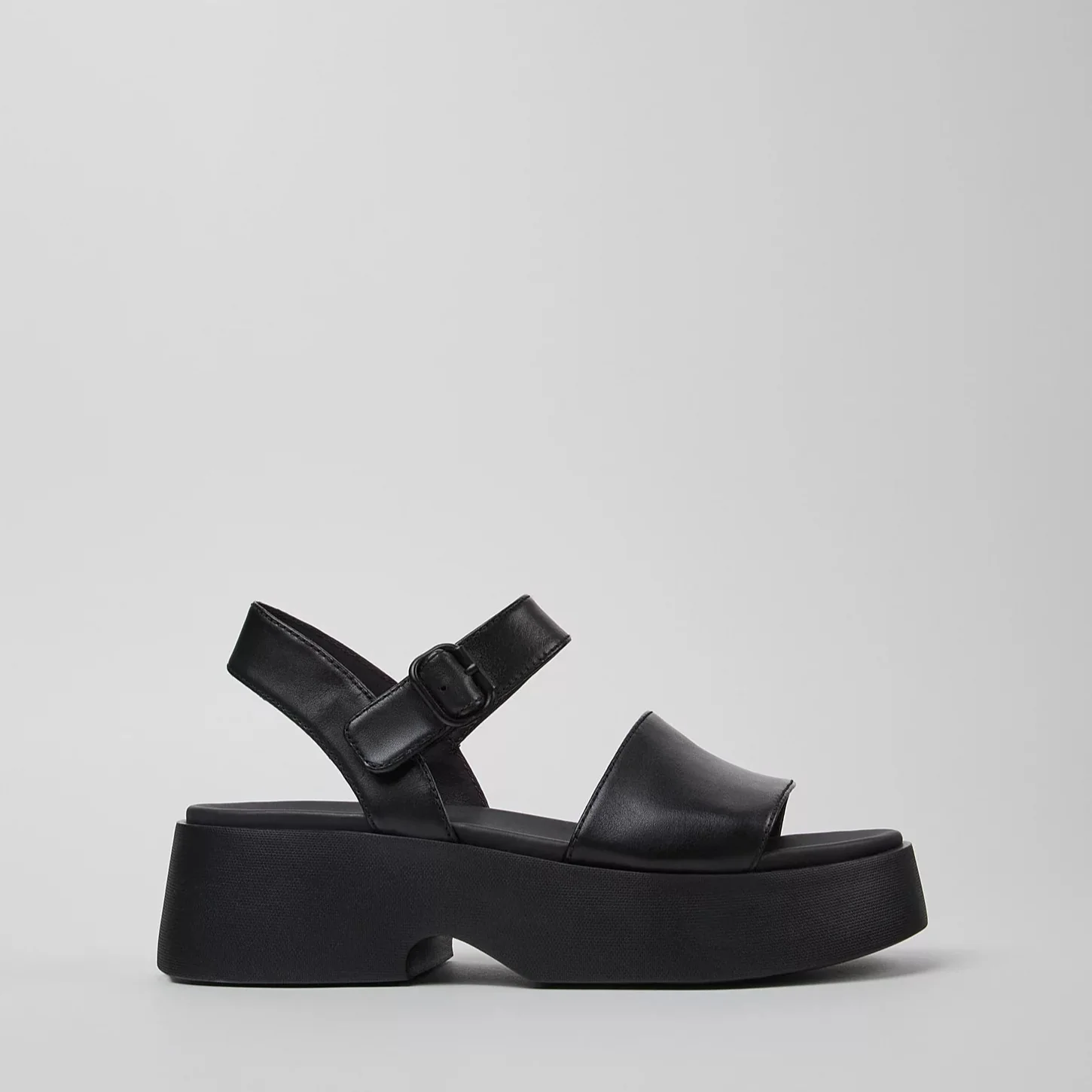 CAMPER TASHA FLATFORM SANDALS IN BLACK